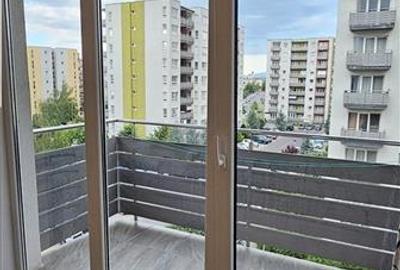 Apartament 2 camere renovat Avantgarden Apartament 2 camere renovat Avantgarden - 9