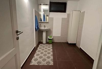 Apartament cu 5 camere decomandat în Panduri - 14
