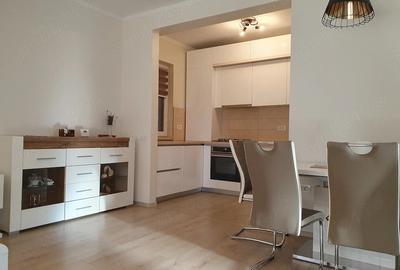 Apartament cu 3 camere decomandat în Dumbrăvița - 1