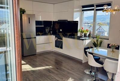 Apartament cu 4 camere în Central - 1