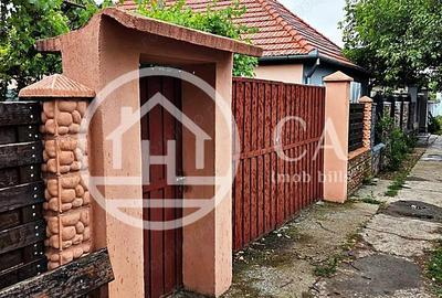 Casa de vanzare cu 4 camere si teren de 1520 in satul Batar, Bihor - 2