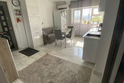 Apartament cu 2 camere decomandat în Gară - 2