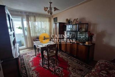 Apartament cu 3 camere decomandat în Tătărași