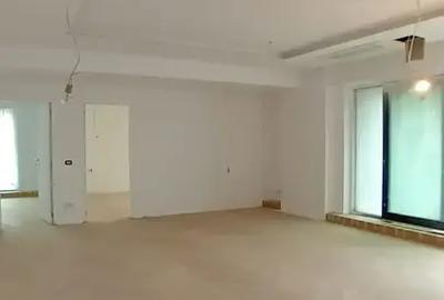 Apartament cu 4 camere semidecomandat în Unirii - 5