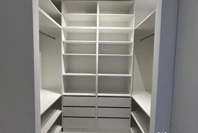 Apartament cu 3 camere decomandat în Est - 2