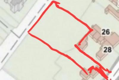 Teren de 1345 mp, în Central