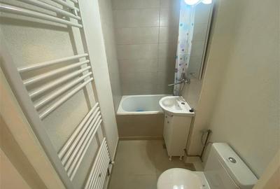 Apartament cu 3 camere decomandat în Dâmbu Pietros - 10