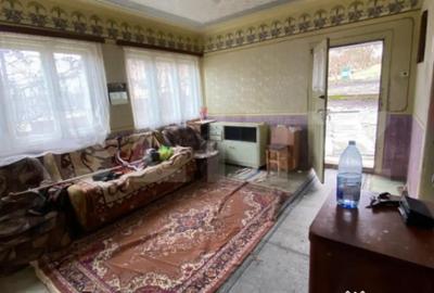 Casă cu 4 camere cu Teren 2400 Mp în Central - 5