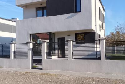 Casa/Vila individuala-200 m de blv./Com.Berceni - 2