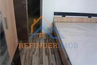 Apartament cu 2 camere semidecomandat în Berceni