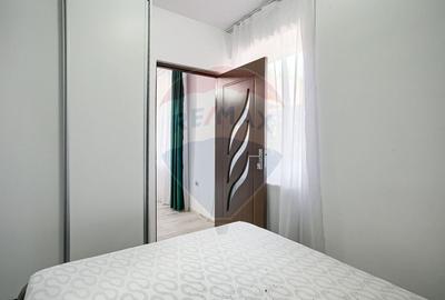 Apartament 2 camere , renovat, mobilat- utilat,  zona centrala - 12