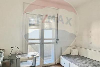 Apartament cu 5 camere semidecomandat în Moșilor - 4