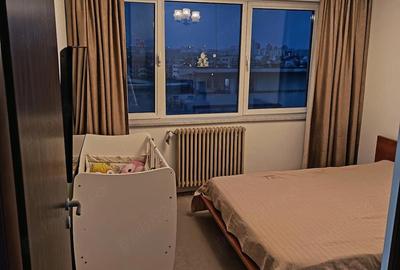 Apartament cu 4 camere decomandat în Gara de Nord - 9