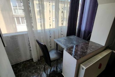 Garsonieră decomandată în Confecții - 6