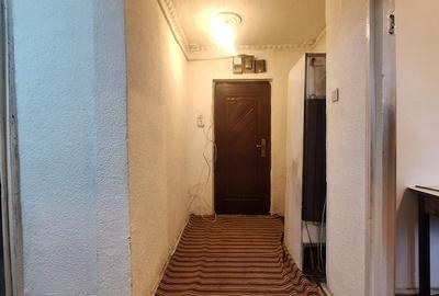 Apartament cu 3 camere decomandat în Progresul - 6