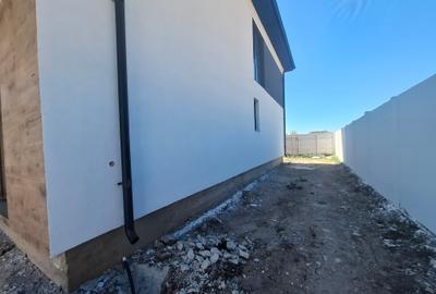 Duplex cu 4 camere cu Canalizare în Bragadiru - 13