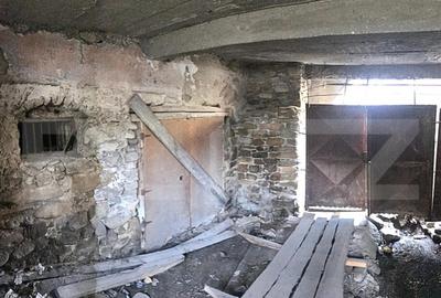 Spațiu comercial, de 400 mp, în Central - 1