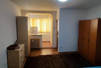 Inchiriez garsonieră zona Obor - 1