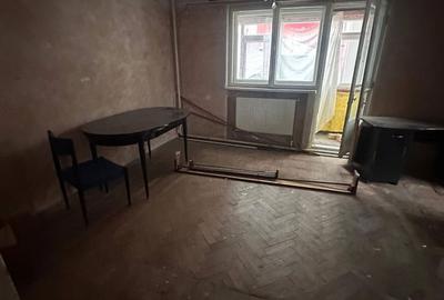 Apartament cu 3 camere în Central - 2