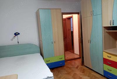 Apartament cu 3 camere decomandat în Central - 2