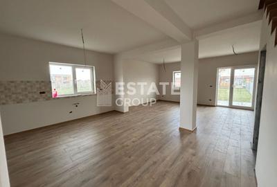 Duplex cu 4 camere cu Canalizare în Moșnița Nouă - 1