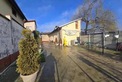 Casă cu 4 camere cu Teren 600 Mp în Berceni