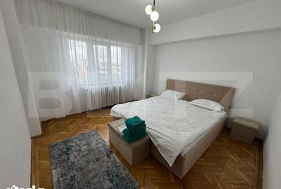 Apartament cu 4 camere în Central
