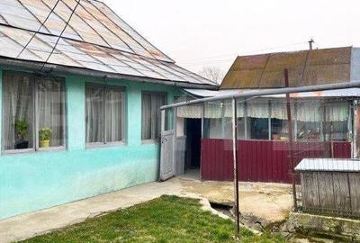 Casa individuala + Teren 4600 mp- Siret - 5