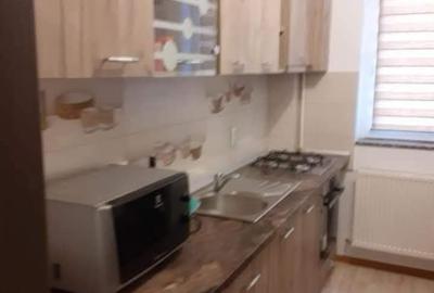 Apartament cu 2 camere decomandat în Banat - 3