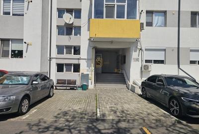 Apartament cu 3 camere semidecomandat, mobilat în Sălaj