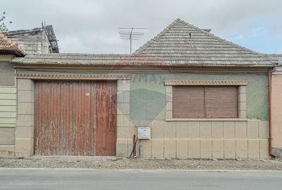 Comision 0 | Casa cu 3 camere, teren 1541 mp, livada, beci si garaj - 3