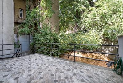 Casă individuală cu 9 camere cu Canalizare în Pache Protopopescu - 6