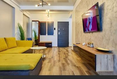 Apartament cu 2 camere decomandat, mobilat în Central - 1