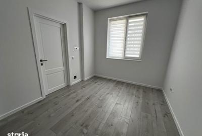 Apartament cu 3 camere semidecomandat în Florești - 4