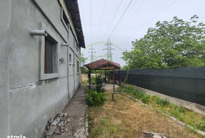 Casă cu 4 camere în Central - 3