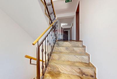 Hotel/Pensiune, de 386.45001220703 mp, în Lisa - 18