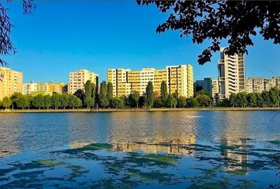 LACUL TEI X D-NA GHICA, PALAT, PE MARGINEA PARCULUI PLUMBUITA, - 1