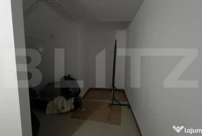 Spațiu comercial, de 850 mp, în Central - 2