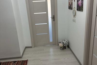 Apartament cu 3 camere decomandat în Central - 8