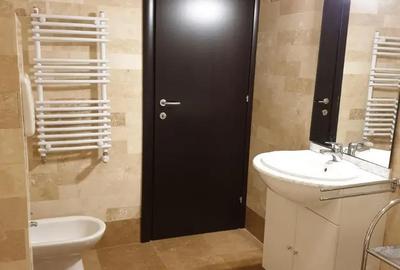 Apartament cu 3 camere decomandat în Petrești - 11