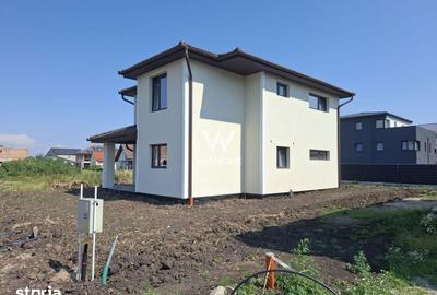 Casă cu 5 camere cu Canalizare în Șura Mică - 2