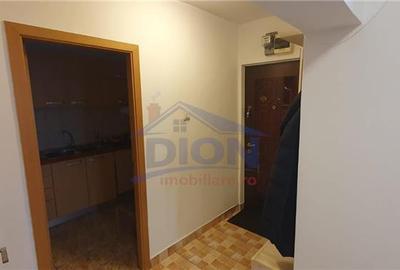 Apartament cu 3 camere decomandat în Brâncoveanu - 3