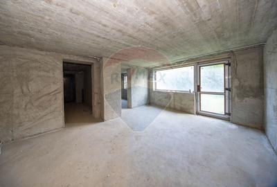 Casă individuală cu 8 camere cu Teren 622 Mp în Moieciu de Jos - 18