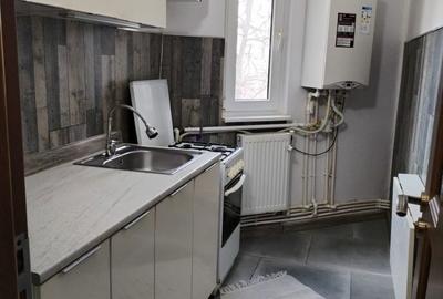 Garsonieră decomandată în Vărsătura - 1