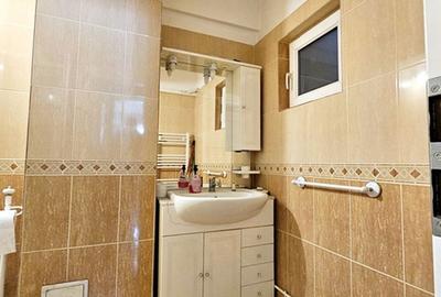 Apartament cu 2 camere decomandat în Central - 13