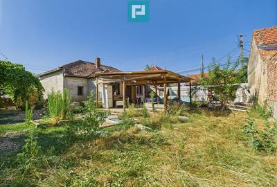 Casă cu 2 camere cu Teren 360 Mp în Grădiște
