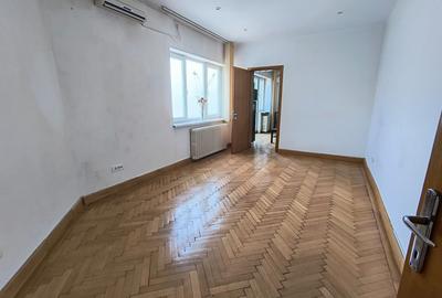 Apartament cu 4 camere semidecomandat în P-ța Romană - 6