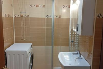 Apartament cu 2 camere decomandat în Intim - 5