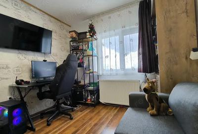 Apartament 2 camere, decomandat, Pia?a Mare - 6