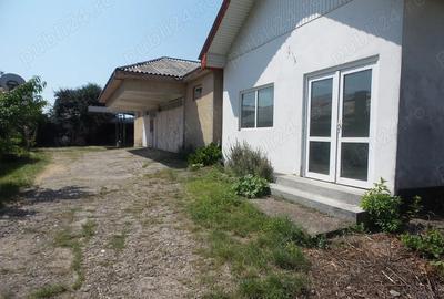 Spațiu comercial, de 370 mp, în Central - 10